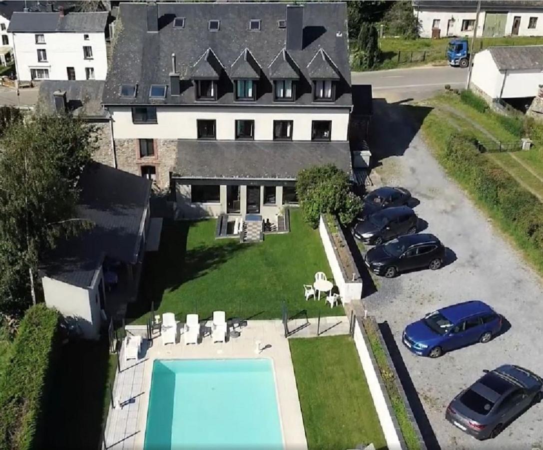 Auberge Le Vieux Moulin Poupehan Exterior photo
